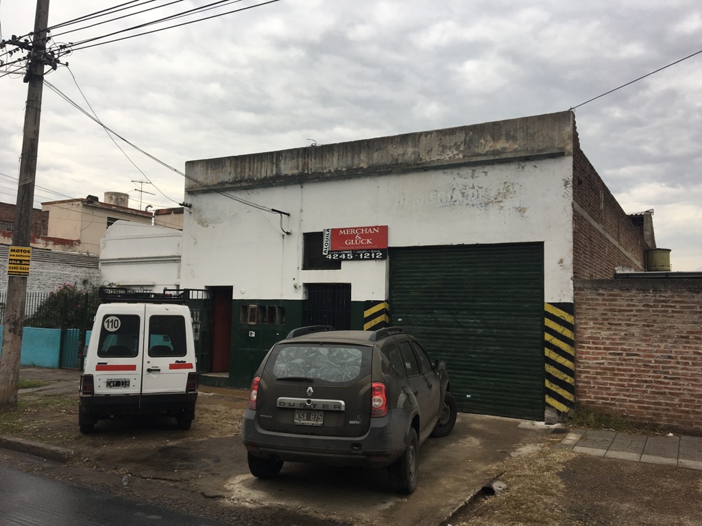 #1193076 | Venta | Galpón / Depósito / Bodega | Avellaneda (Merchan & Gluck Negocios Inmobiliarios)