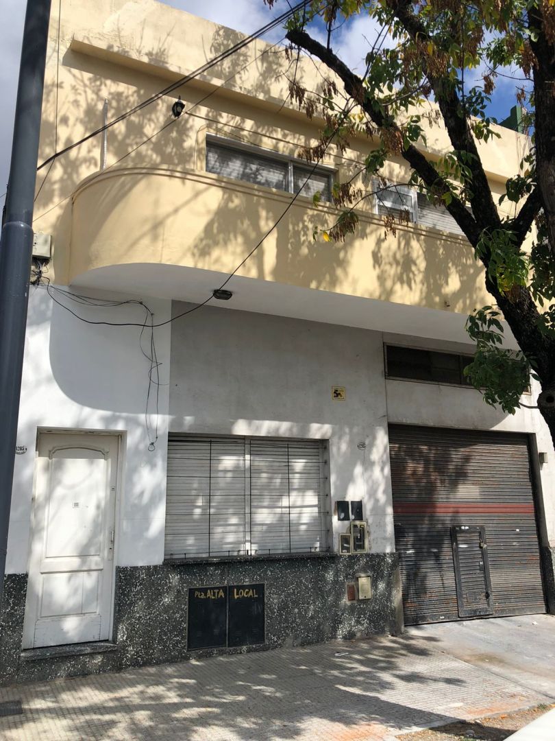 #2717456 | Venta | Galpón / Depósito / Bodega | Pompeya (Merchan & Gluck Negocios Inmobiliarios)