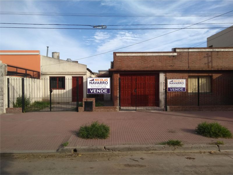 #1226271 | Venta | Casa | Balcarce (Nicolas Navarro Estudio Inmobiliario)