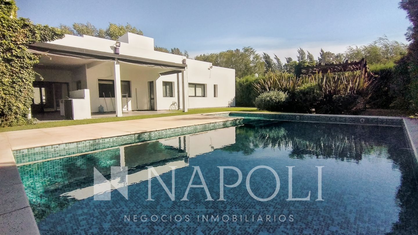 #5340250 | Alquiler | Casa | Echeverria Del Lago (Napoli Negocios Inmobiliarios)