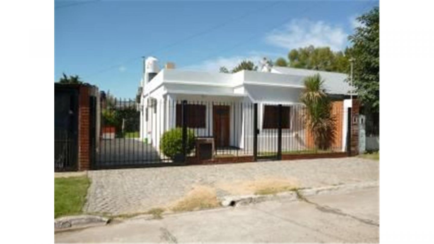 #5380733 | Venta | Casa | Los Polvorines (Proalco Bienes Raices)