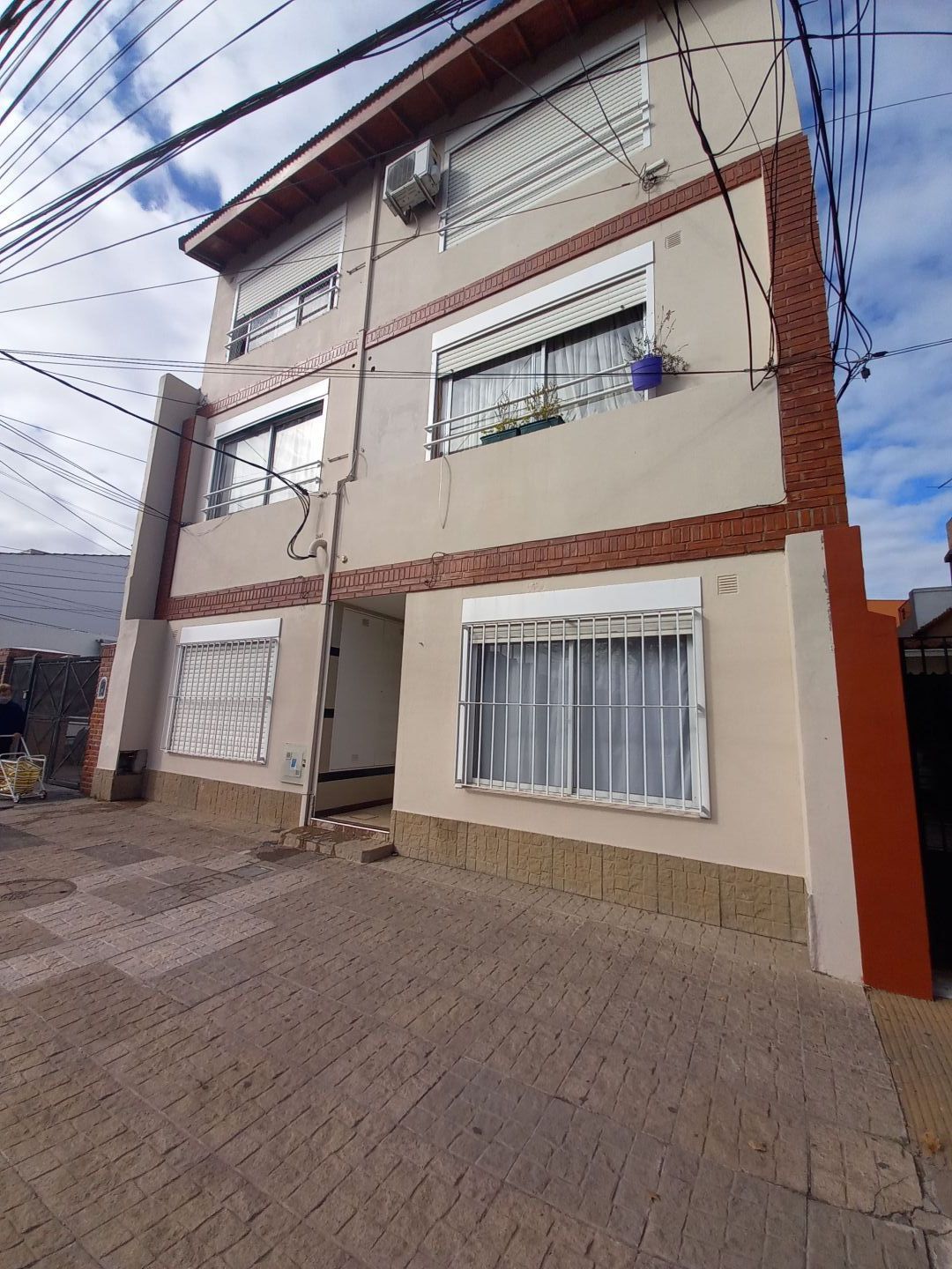 #5488216 | Alquiler | PH | Munro (Proalco Bienes Raices)