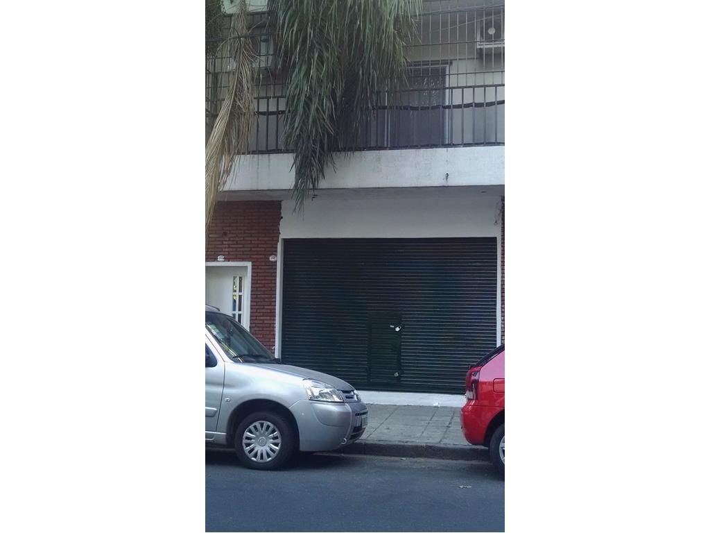 #5368249 | Rental | Store | Flores (Prol Propiedades)