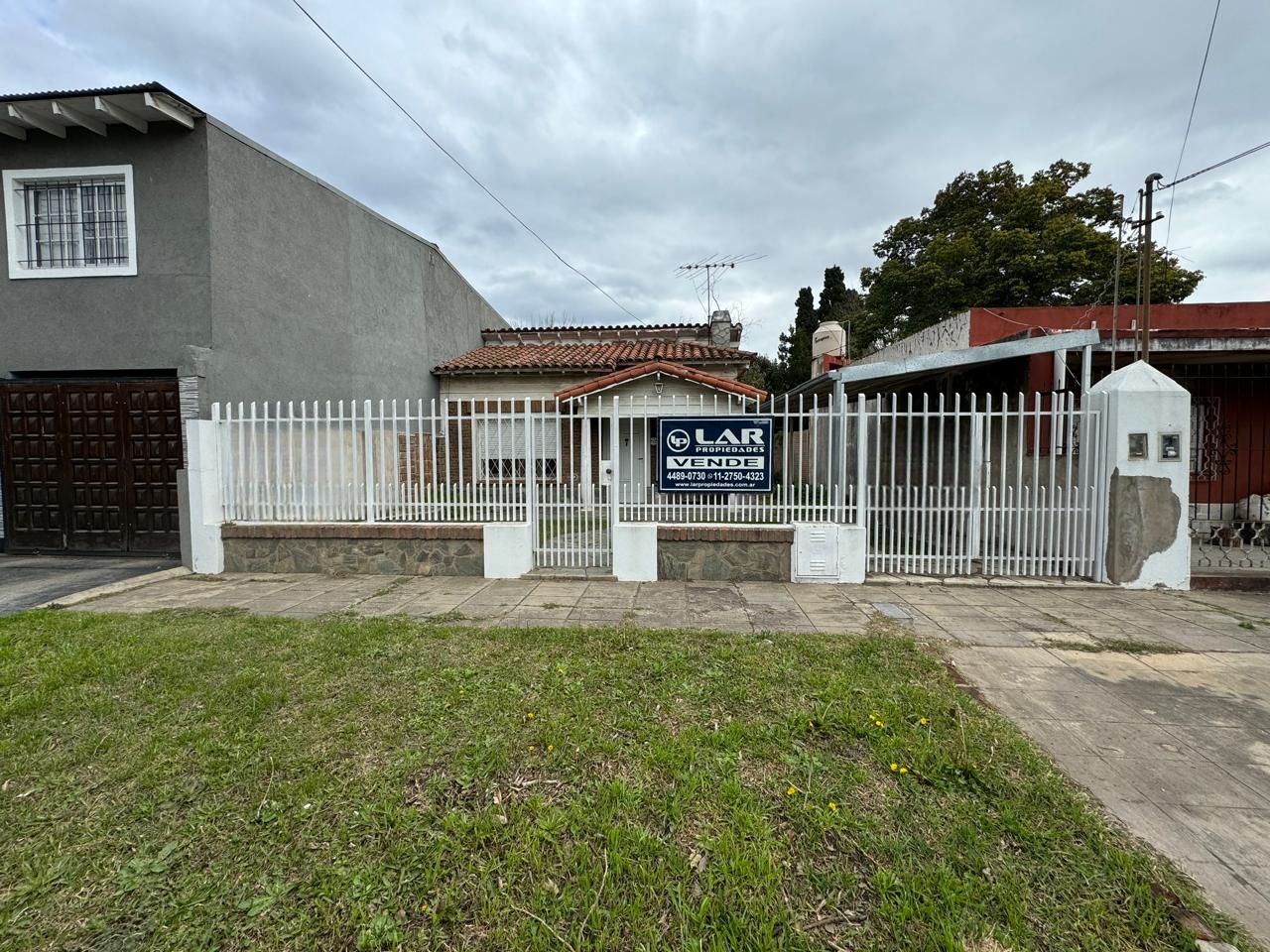 #5362245 | Venta | Casa | Villa Santos Tesei (Lar Propiedades)