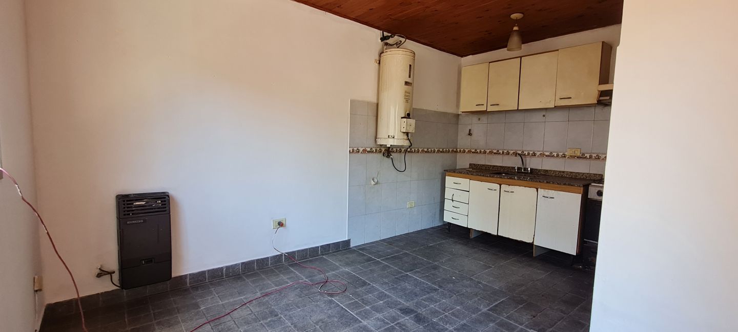 #5486616 | Alquiler | PH | Caseros (Serfer Bienes Raices)