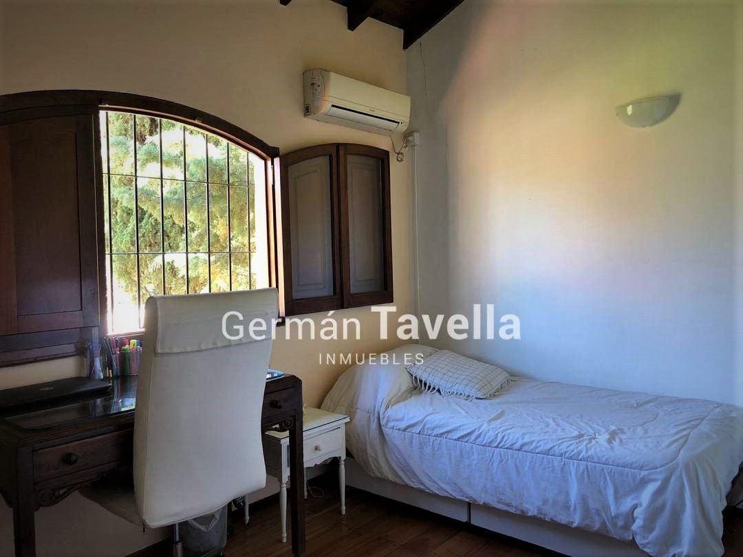 #2261445 | Venta | Casa Quinta | Barrio Parque Leloir (G. TAVELLA Asesores Inmobiliarios)