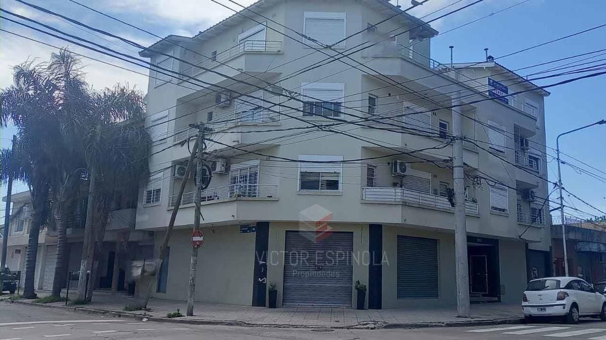 #5205909 | Venta | Local | Villa Bosch (Victor Espinola Propiedades)