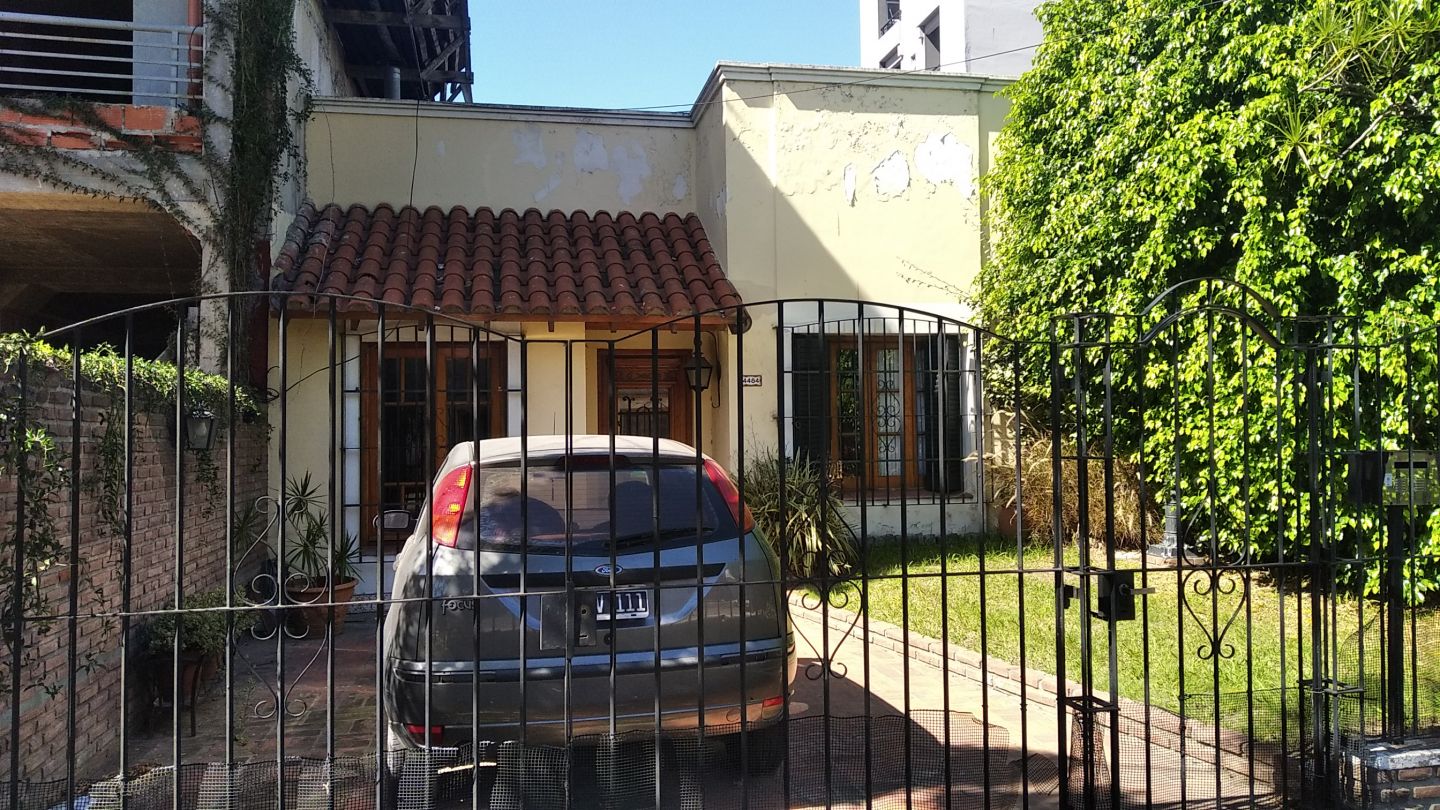 #5387798 | Venta | Casa | Caseros (Pablo Yaryura Propiedades)