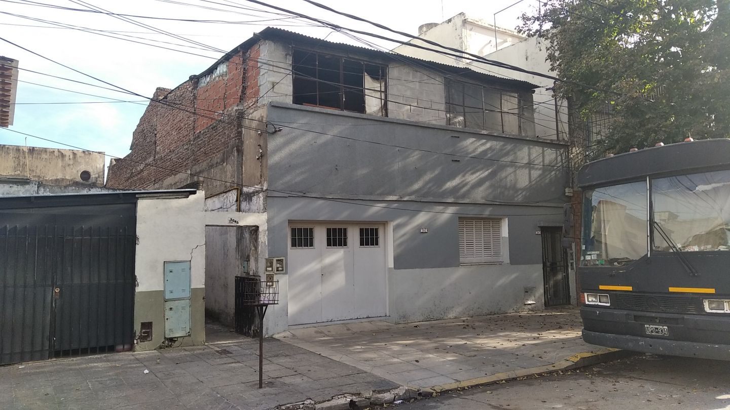 #5197165 | Venta | Departamento | Caseros (Pablo Yaryura Propiedades)