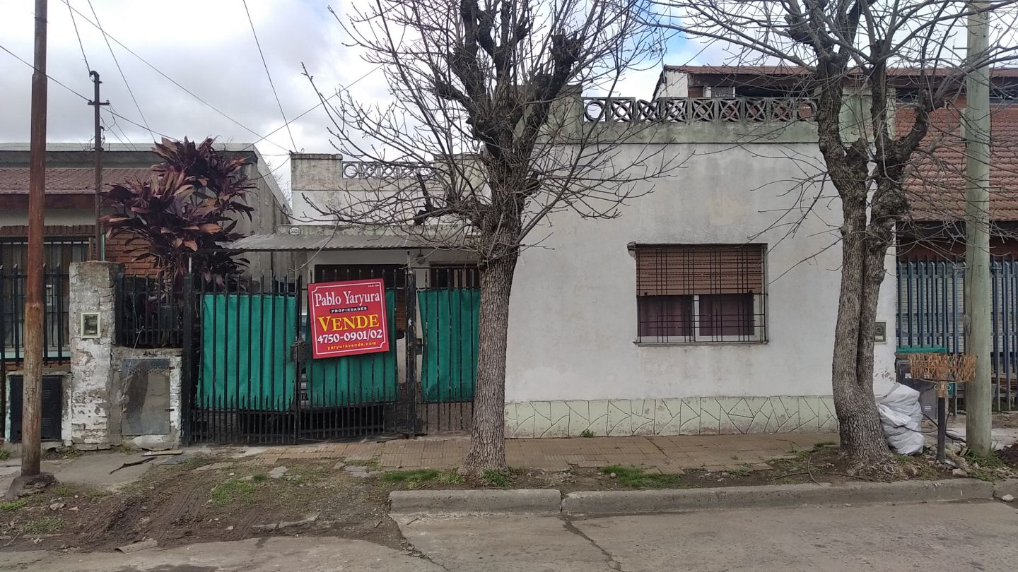 #5374965 | Venta | Casa | Caseros (Pablo Yaryura Propiedades)