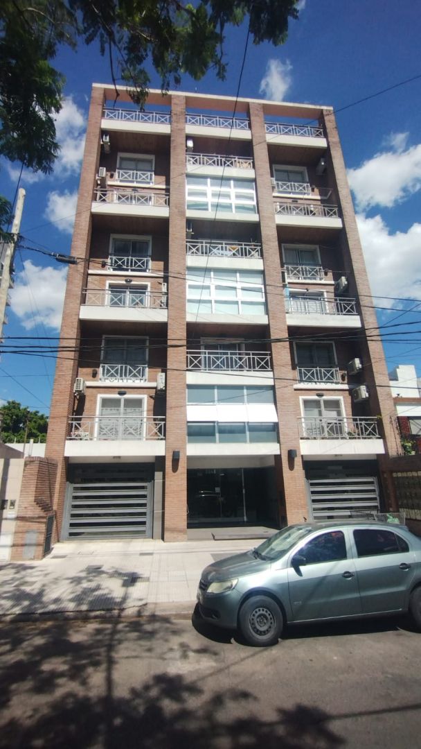 #5374969 | Alquiler | Departamento | Caseros (Pablo Yaryura Propiedades)