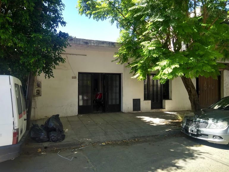 #1952450 | Venta | Casa | Villa Saenz Peña (Pablo Yaryura Propiedades)