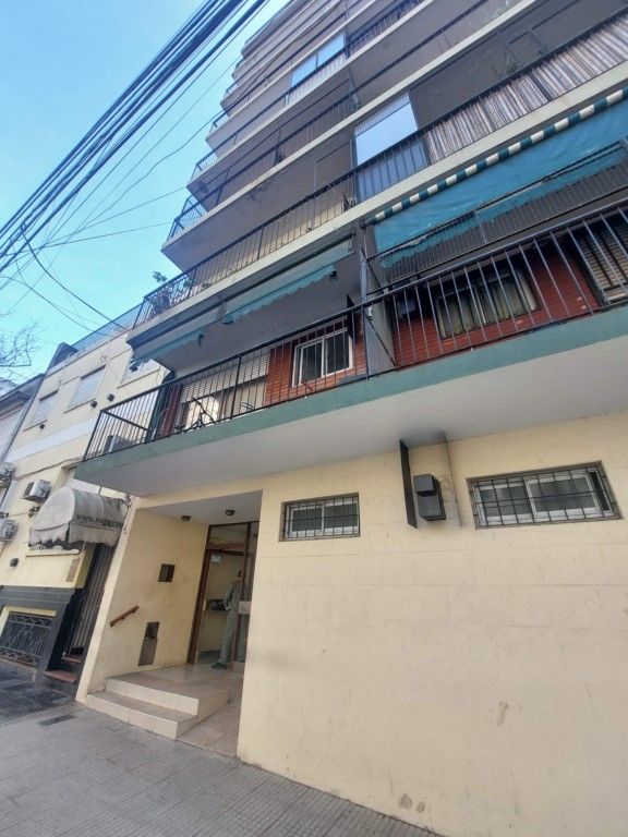 #5364150 | Alquiler | Departamento | Flores Norte (Pablo Yaryura Propiedades)